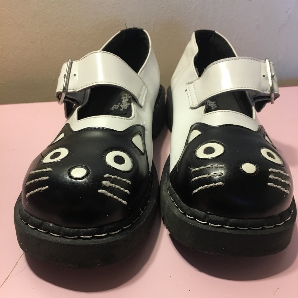 T.U.K Cat Mary Janes